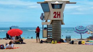 Kaimana Beach at Waikiki