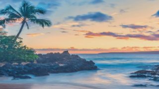 Pendulum Swings | Hawaii Now Worries About Not Enough Tourists