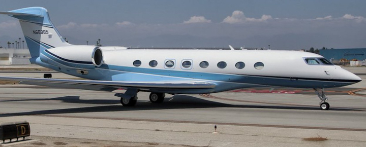 Zuckberg private jet