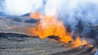 Hawaii Volcano Concerns: Accidents, Air Travel Waiver, Emergency Proclamation