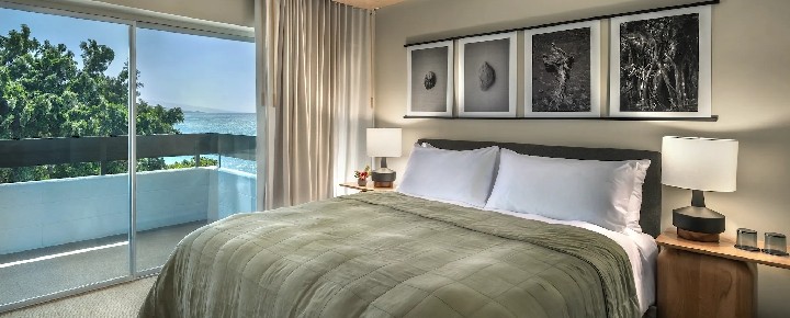Radically New Concept Hawaii Hotels Open: Economy to Luxury