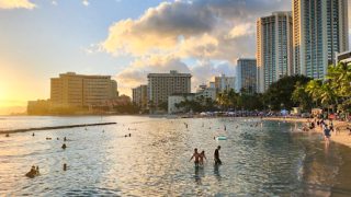 Hawaii And Europe: Similar Tourist Problems And Drastic Plans