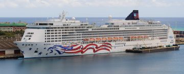 Hawaii Cruises Remove Maui From Itineraries For Now