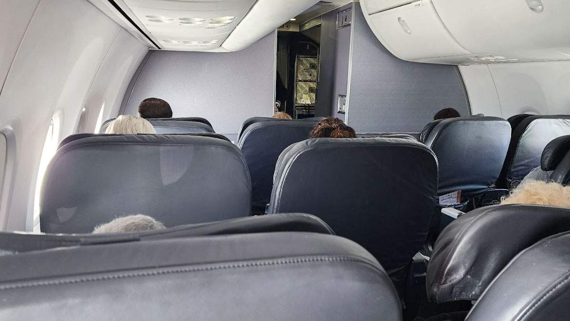 Air Travel with United Airlines Basic Economy Class, Hows it Different from  Others