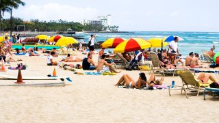 Hawaii Bad Tourist Problems On The Brink: What Have We Learned?