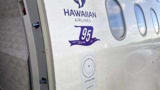 Following 11 Year Wait, Hawaiian Airlines Steps Into Satellite WiFi Era