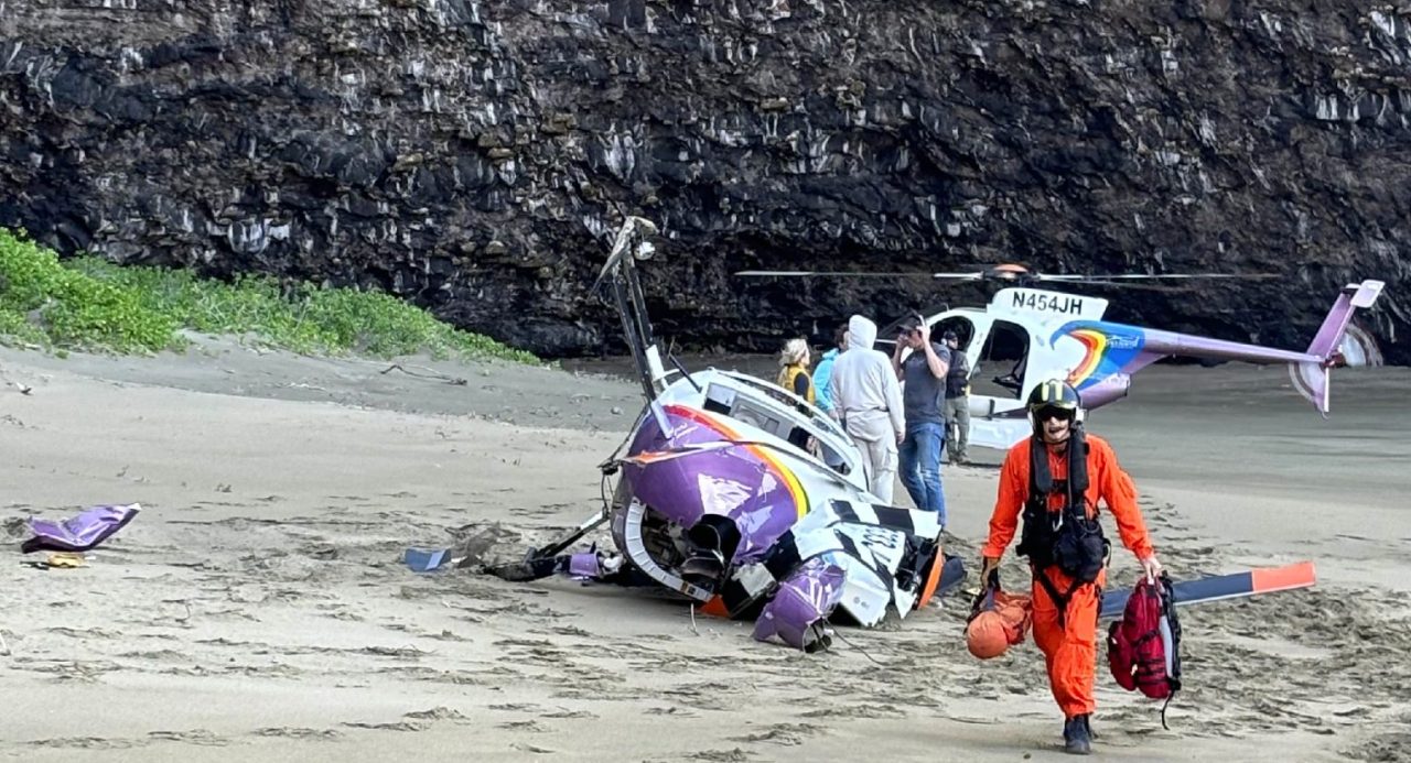 Helicopter Crashes Near North Shore Kauai Cliffs