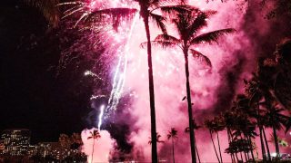 Reigniting Aloha Friday: Weekly Waikiki Fireworks Extravaganza Rocks