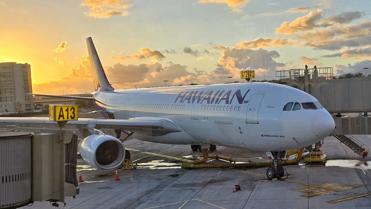 Hawaiian Airlines’ Reservation Chaos Alaska Can't Fix Issues Until