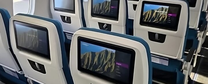 Hawaii flight economy class