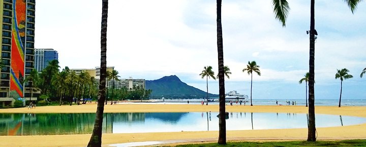 Hilton lagoon at Waikiki Beach