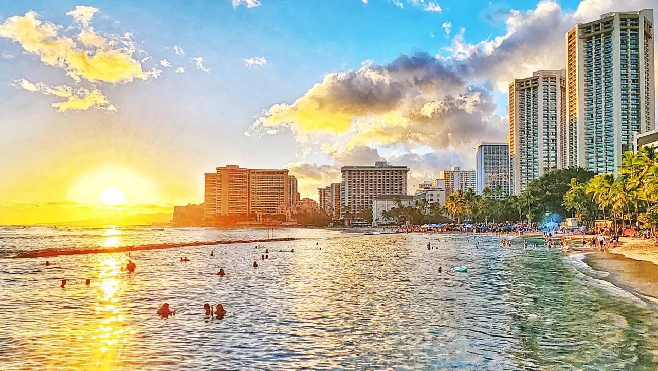 Waikiki Beach