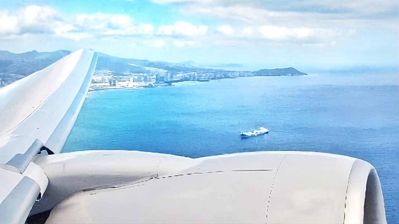 Hawaii flight