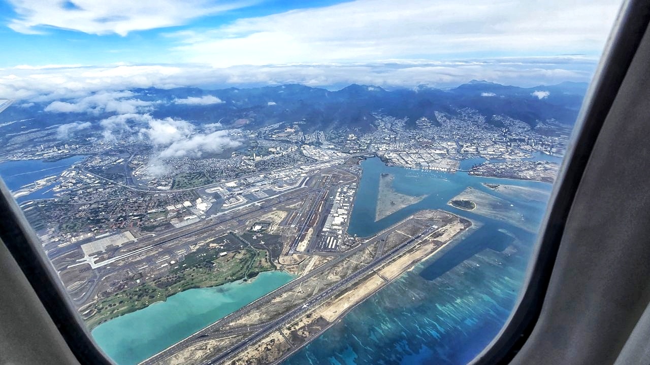 Landing in Honolulu