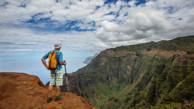 Kauai hiking