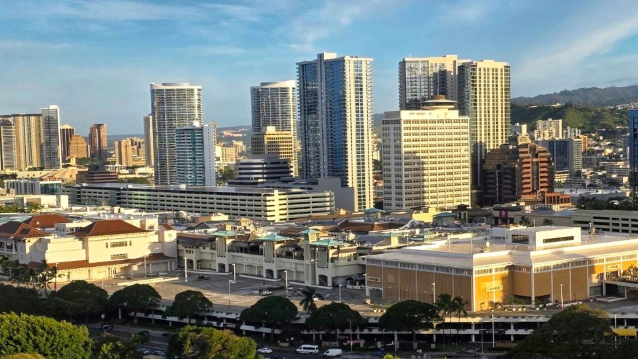 Ala Moana Shopping Center Area