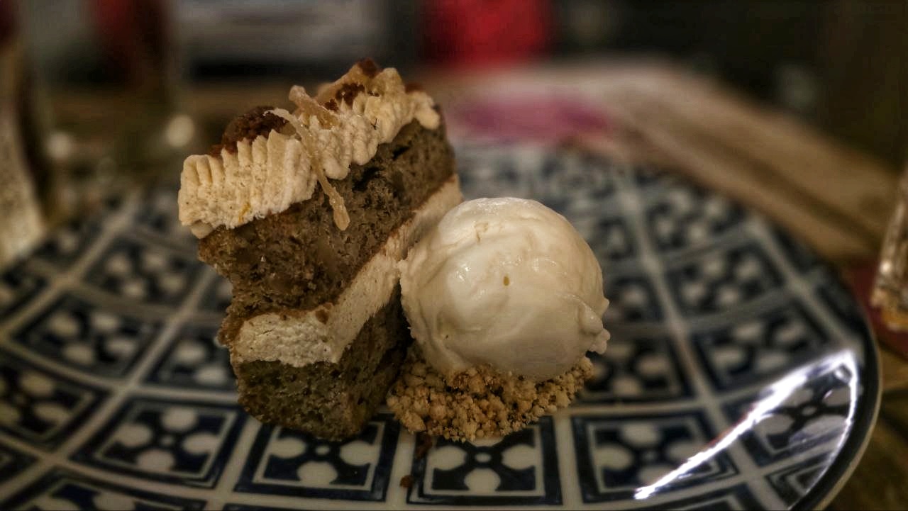 Giovedi five spice carrot cake