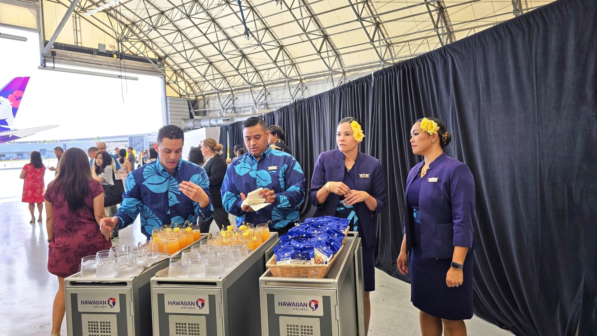 Hawaiian Airlines Hangar at HNL