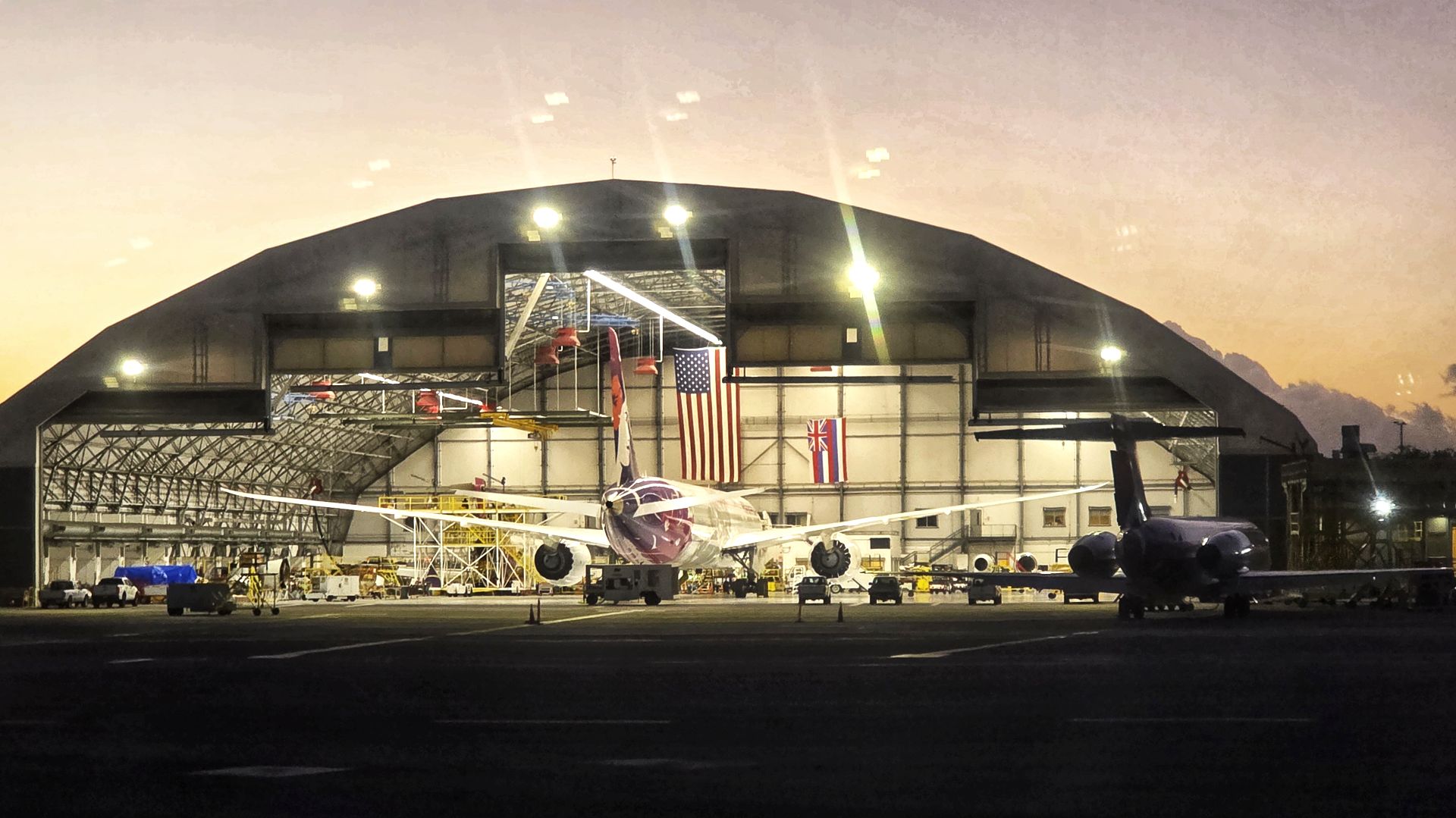 Hawaiian AIrlines at HNL