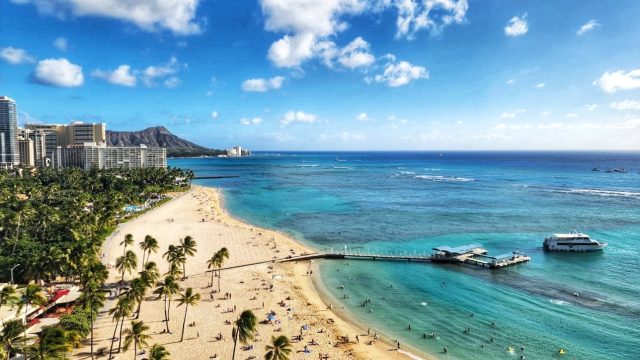 Waikiki beaches at Hilton Hawaiian Village and Hale Koa Hotel