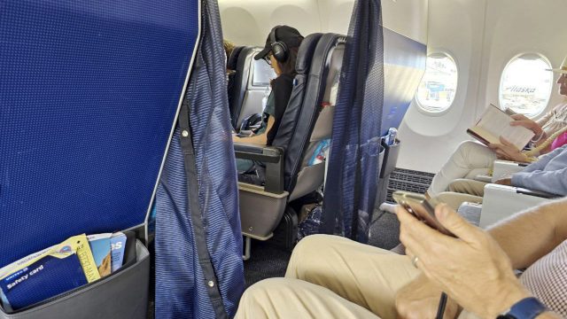 Economy Hawaii flight