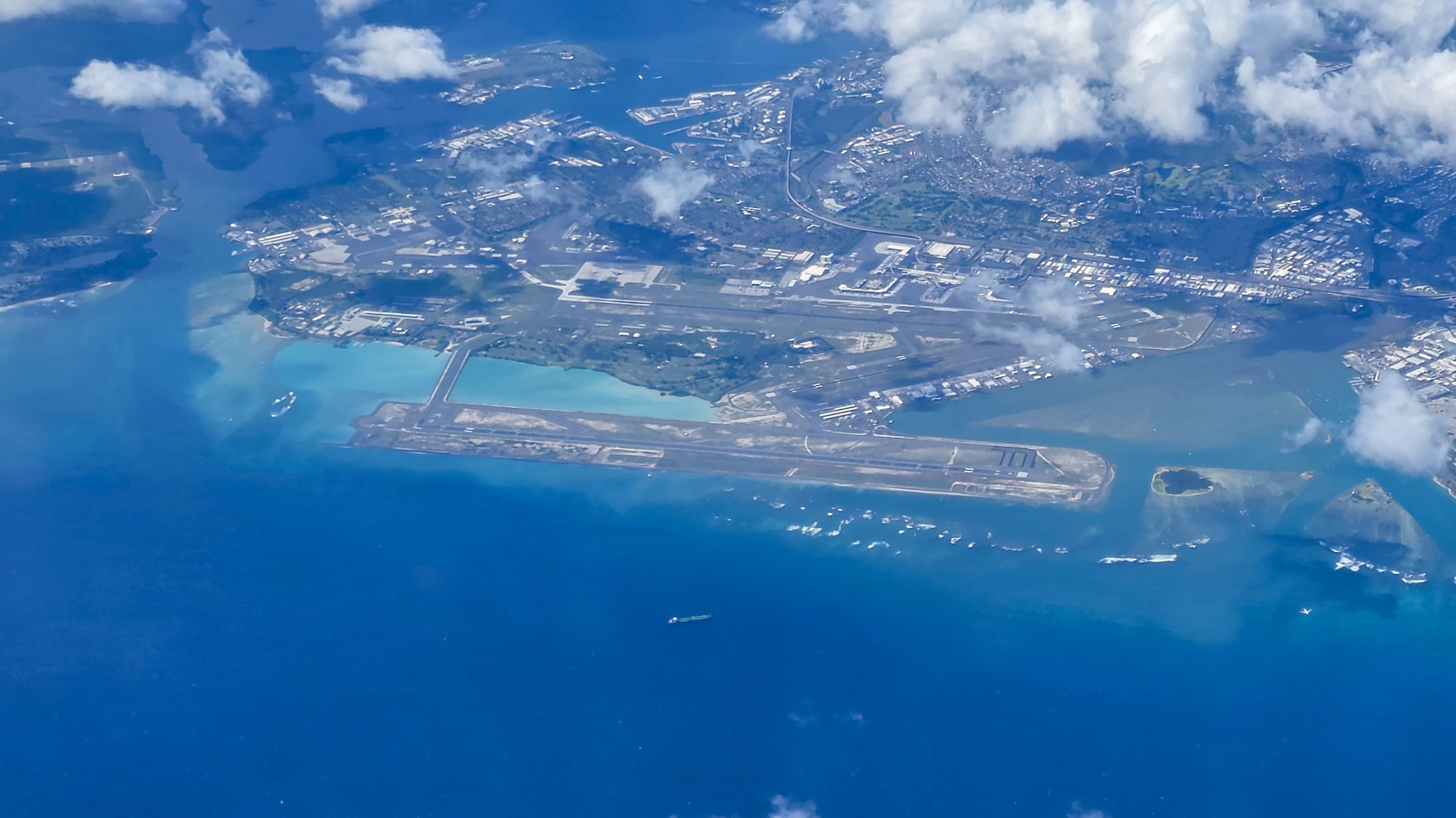 Boston to Honolulu Nonstop Flight Cut Short by Airlines