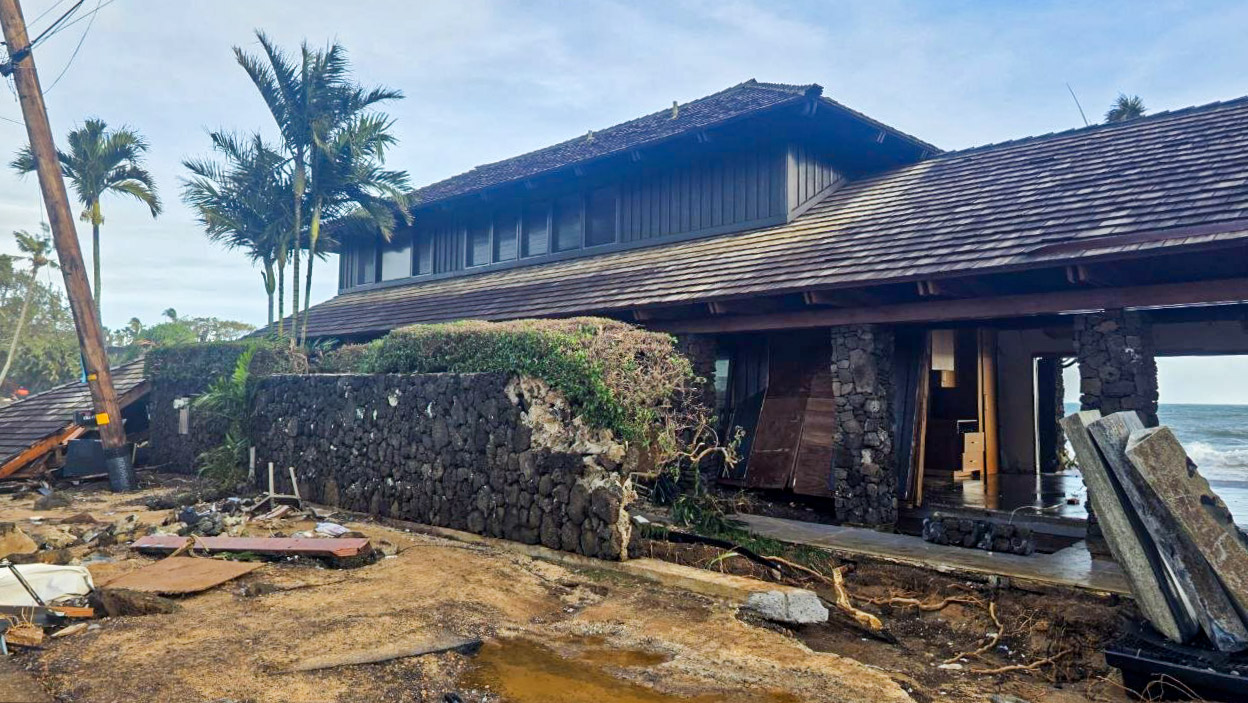 Vacation rental at Poipu after Hurricane Lowell