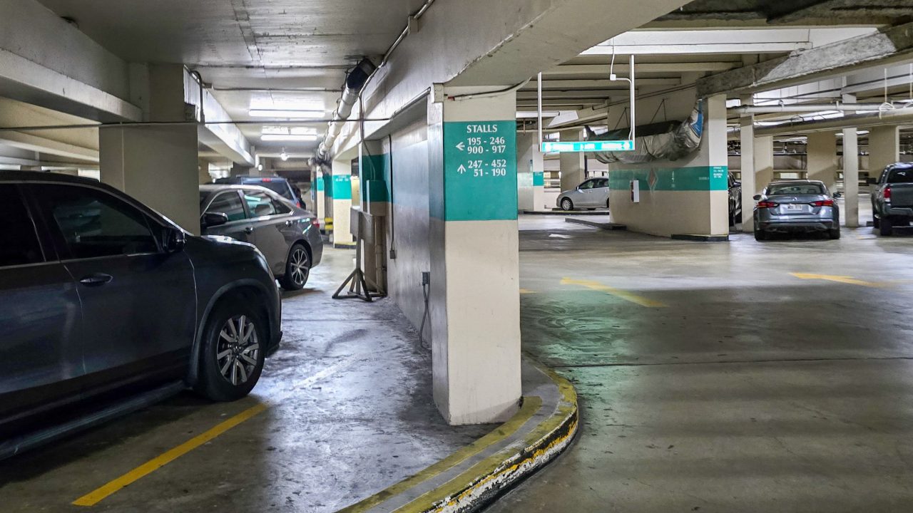 Hilton Hawaiian Village parking garage