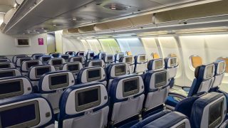 Seat back entertainment on Hawaiian